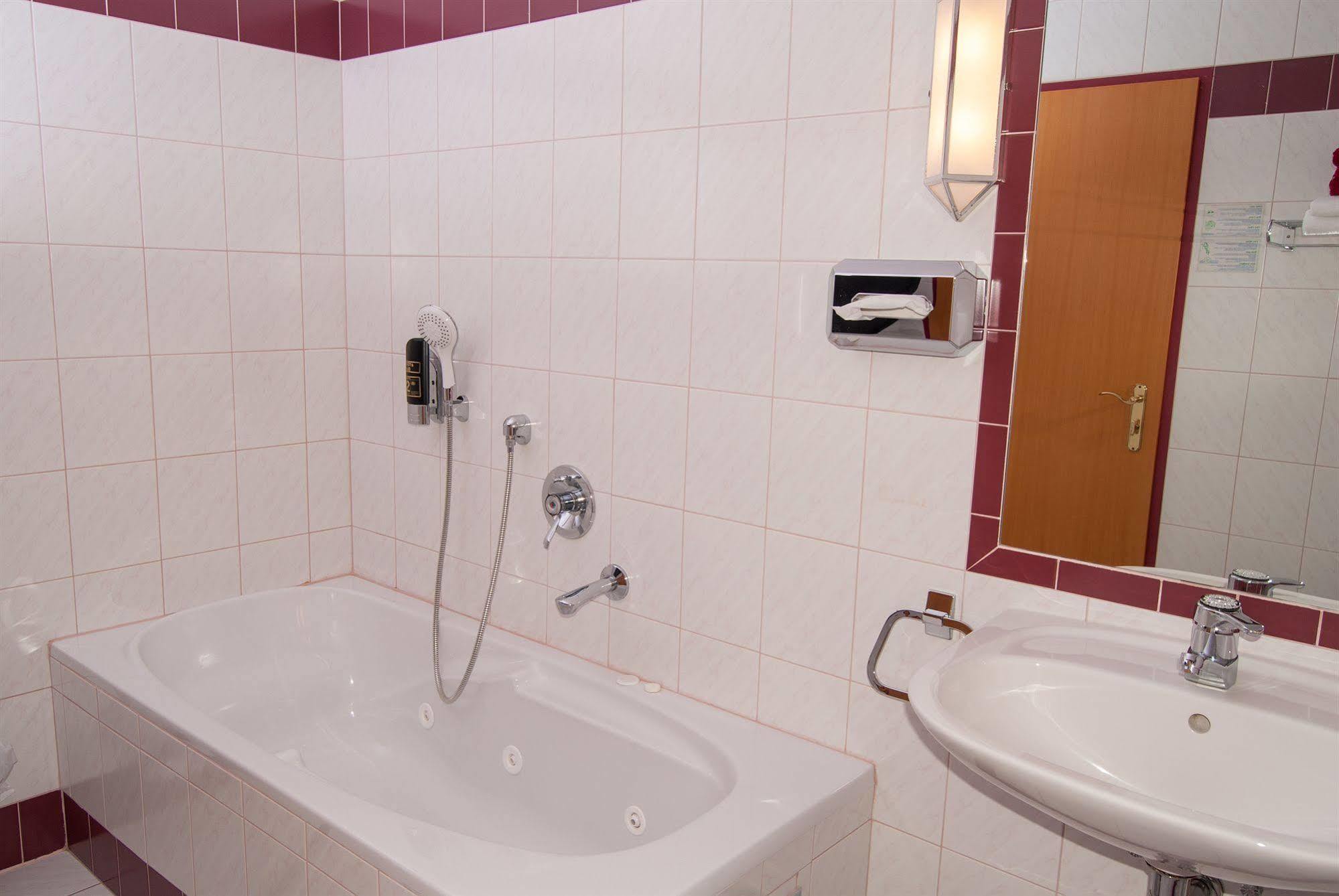 Hotel Residenz Hoessinger Karlstetten Dış mekan fotoğraf