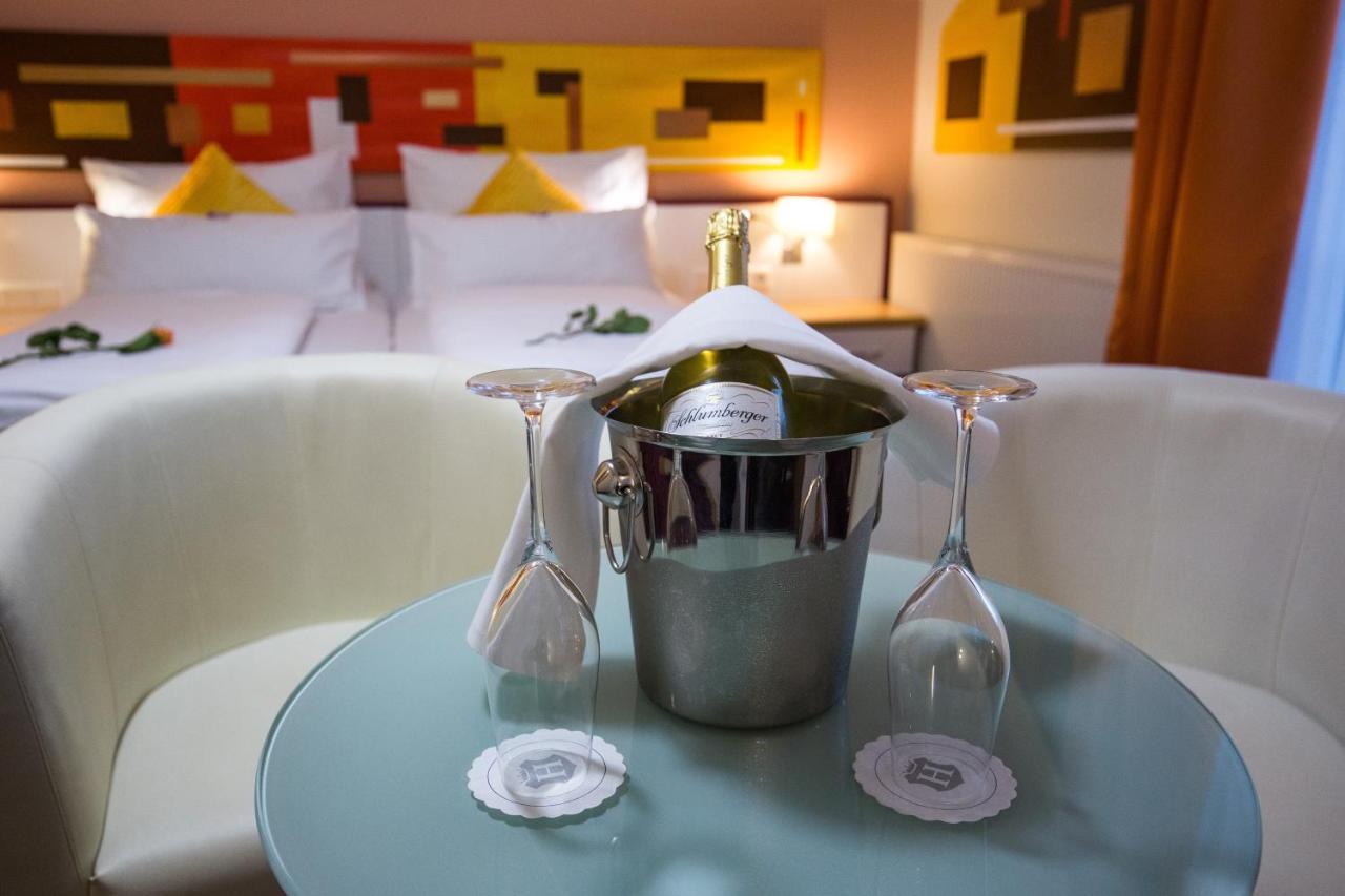 Hotel Residenz Hoessinger Karlstetten Dış mekan fotoğraf